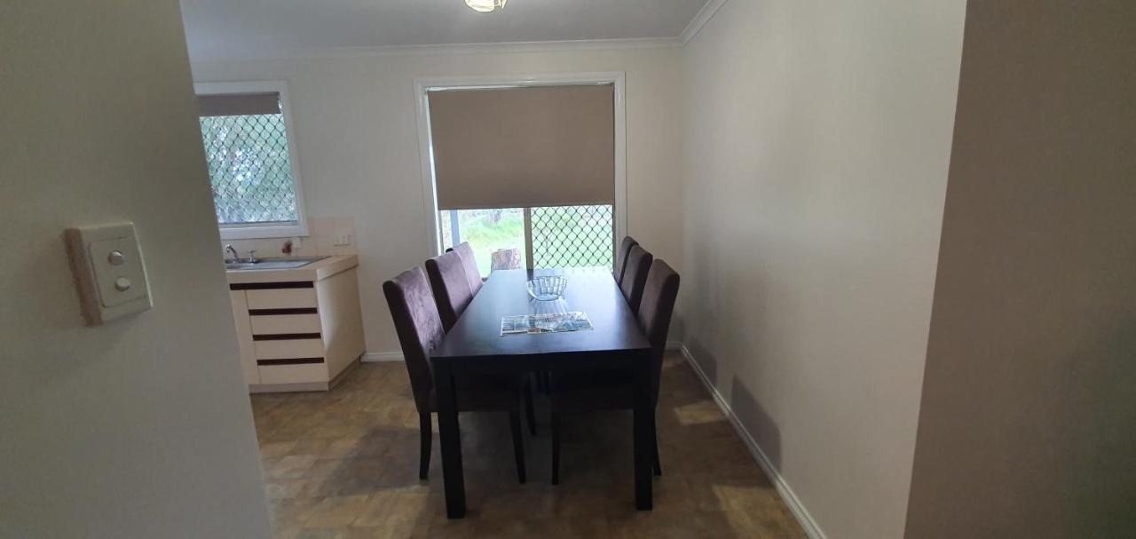 Pinjarra Caravan Park And Cabins ภายนอก รูปภาพ