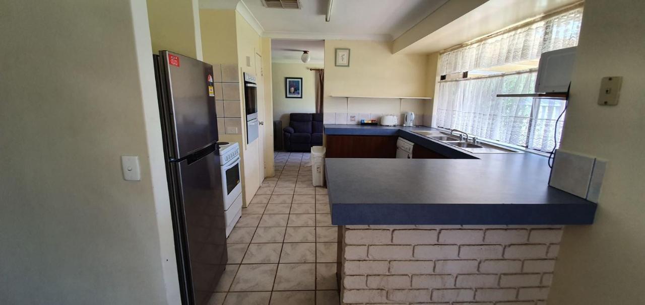 Pinjarra Caravan Park And Cabins ภายนอก รูปภาพ